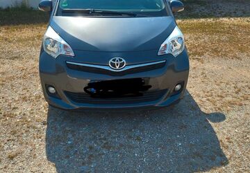 Toyota Verso-S 52.000 km 7.999 &euro; Wurmsham 84189