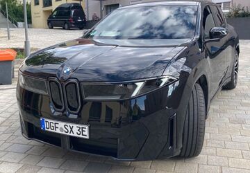 BMW iX3 6.000 km 78.999 &euro; Dingolfing 84130