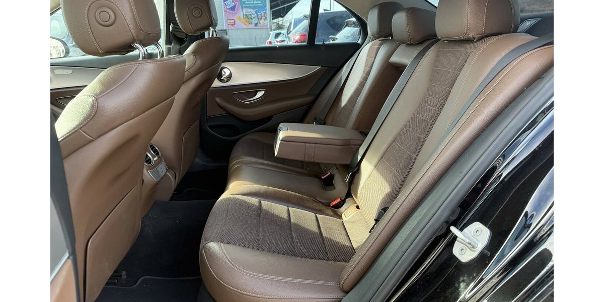 Mercedes-Benz E 220 d AVANTGARDE WIDESCREEN HEAD-UP LED 342.900 km 14.500 &euro; Altdorf 84032