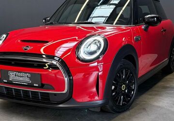 Mini Cooper SE 28.293 km 18.499 &euro; Niederaichbach 84100