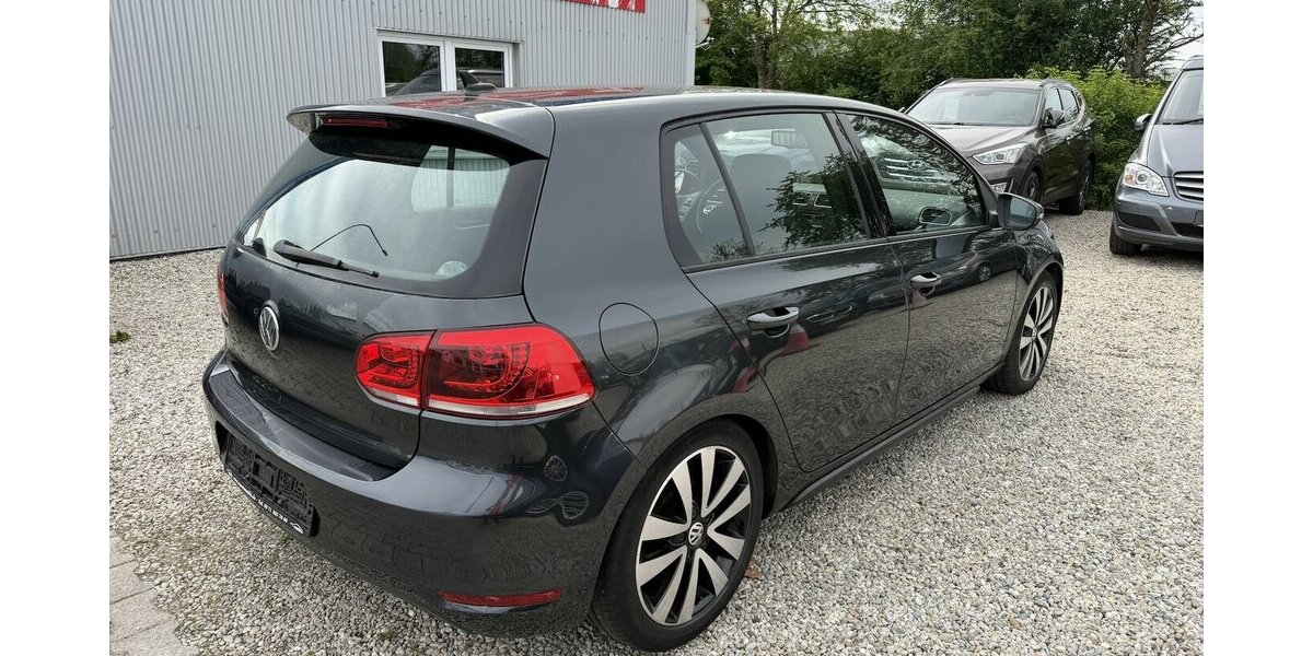 VW Golf GTD 2.0 TDi DSG 1.Hand Multifunktion 237.000 km 7.500 &euro; Altdorf 84032