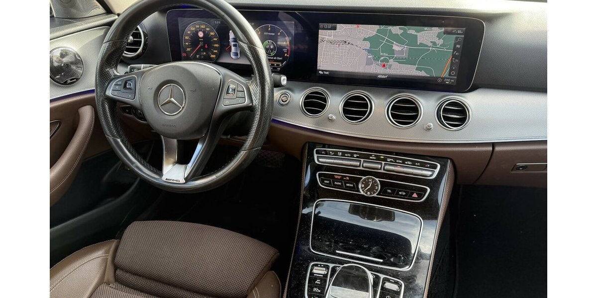 Mercedes-Benz E 220 d AVANTGARDE WIDESCREEN HEAD-UP LED 342.900 km 14.500 &euro; Altdorf 84032