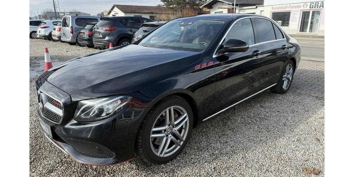Mercedes-Benz E 220 d AVANTGARDE WIDESCREEN HEAD-UP LED 342.900 km 14.500 &euro; Altdorf 84032