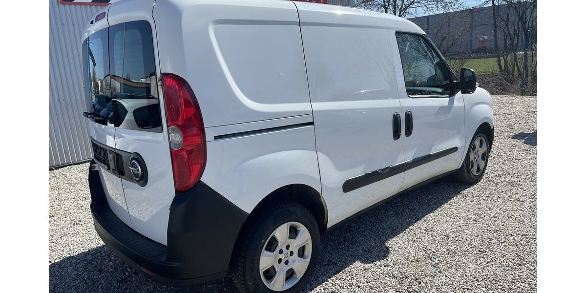 Opel Combo Kasten 1.3 CDTI 1. Hand L1 H1 2,2T 193.000 km 4.500 &euro; Altdorf 84032