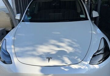 Tesla Model Y 53.300 km 34.900 &euro; Bockhorn 85461