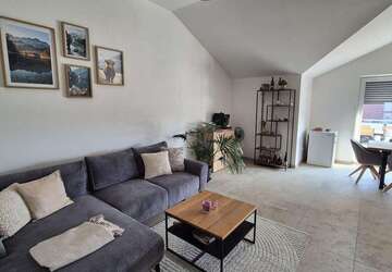 Wohnung Essenbach - 3 Zimmer, 89 m&sup2;, 1.060&euro; | Angebot:27135445
