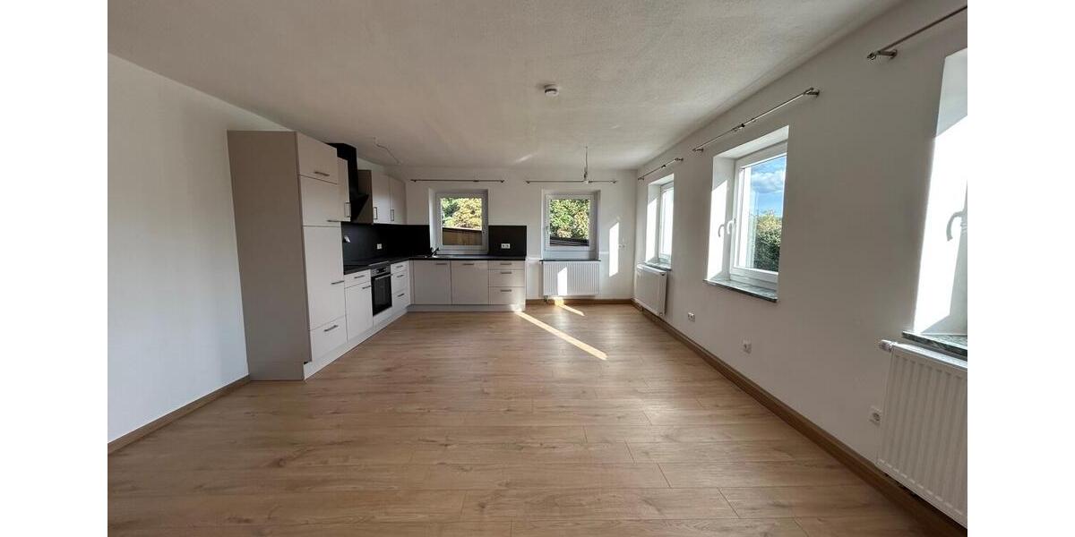 Etagenwohnung Gottfrieding - 2 Zimmer, 85 m&sup2;, 690&euro; | Angebot:26548872