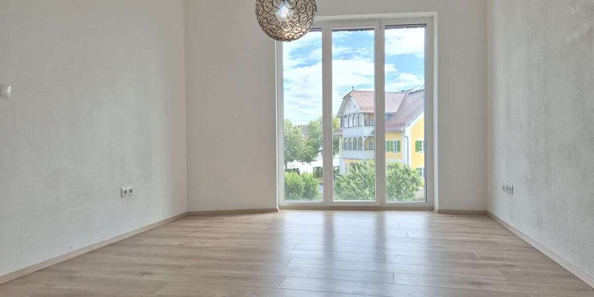 Etagenwohnung Ergoldsbach Prinkofen - 3 Zimmer, 85 m&sup2;, 995&euro; | Angebot:27116198