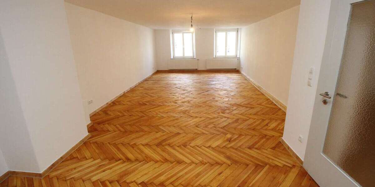 Etagenwohnung Landshut - 4 Zimmer, 129 m&sup2;, 1.430&euro; | Angebot:26343992