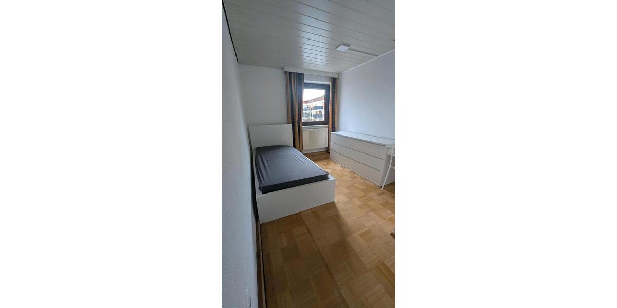 Etagenwohnung Dingolfing - 1 Zimmer, 12 m&sup2;, 550&euro; | Angebot:26507644