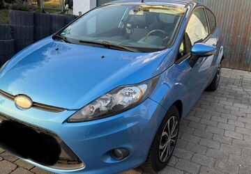 Ford Fiesta 162.000 km 3.280 &euro; Velden 84149