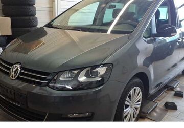 VW Sharan 62.070 km 30.698 &euro; Vilsbiburg 84137