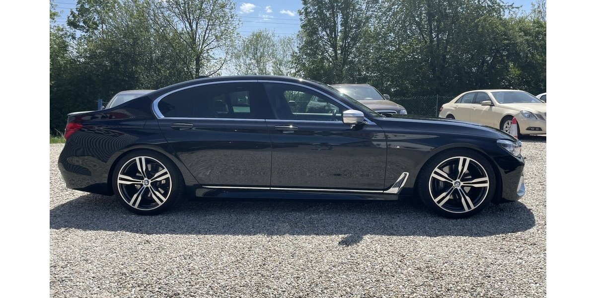 BMW 730d M Sport Paket Head-Up Laser Carbon Core 124.800 km 33.500 &euro; Altdorf 84032