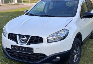 Nissan Qashqai 128.000 km 8.900 &euro; Landshut 84036