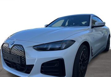 BMW i4 5.900 km 54.990 &euro; Vilsbiburg 84137