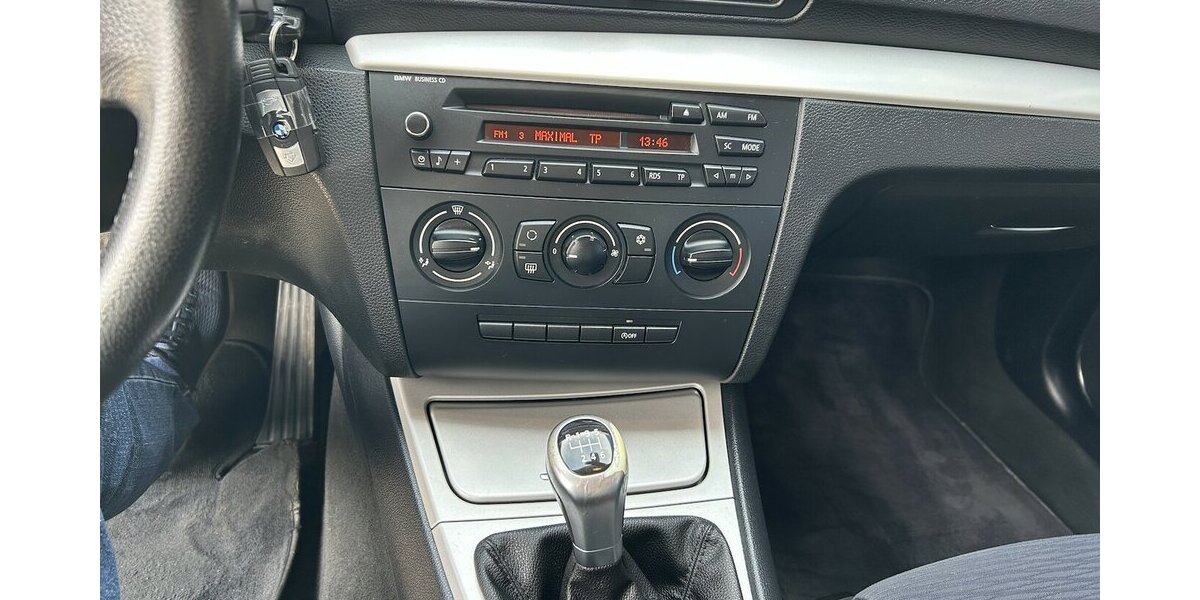 BMW 116i 1.Hand Klima PDC SHZ Tempomat 162.400 km 4.500 &euro; Altdorf 84032