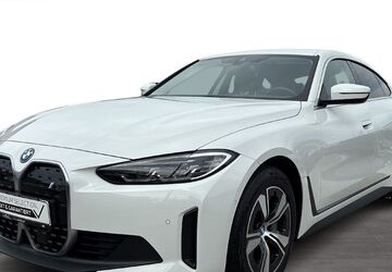 BMW i4 35.100 km 39.860 &euro; Dingolfing 84130