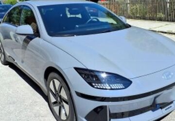 Hyundai IONIQ 6 27.500 km 29.950 &euro; Dingolfing 84130