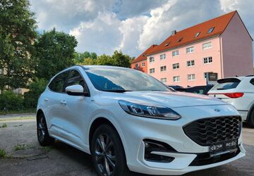 Ford Kuga 105.000 km 18.690 &euro; Landshut 84032